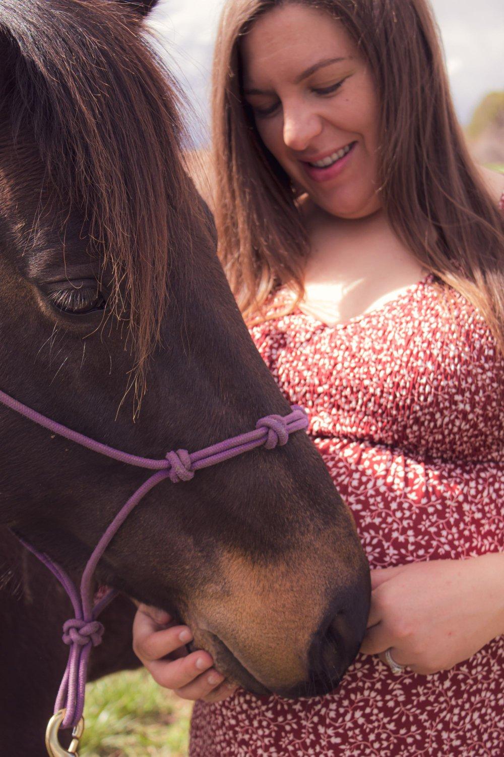 carousel-hero-element image-10
